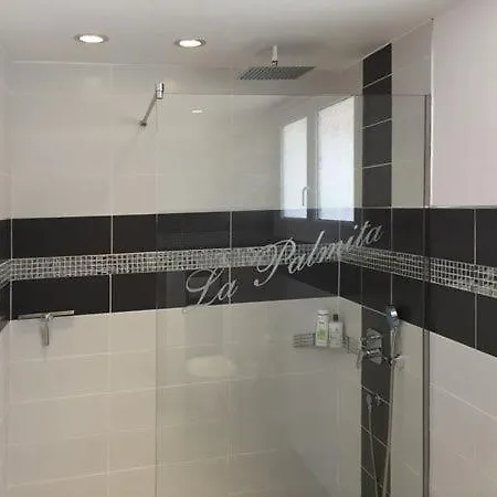 La Victoria: Tenerife North Coast With Private Pool Holiday home *